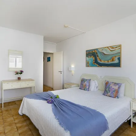 Rocha Oceanside By Cc 925 * Portimao